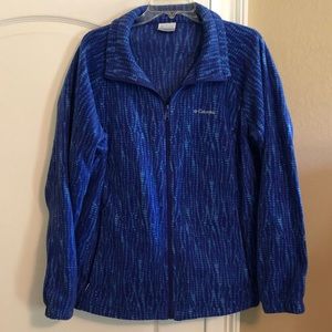 Columbia, blue fleece long sleeve.